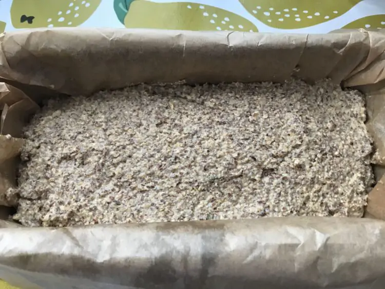 Masa de pan de avena y linaza