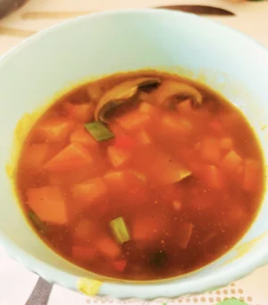 Presentación de sopa agridulce