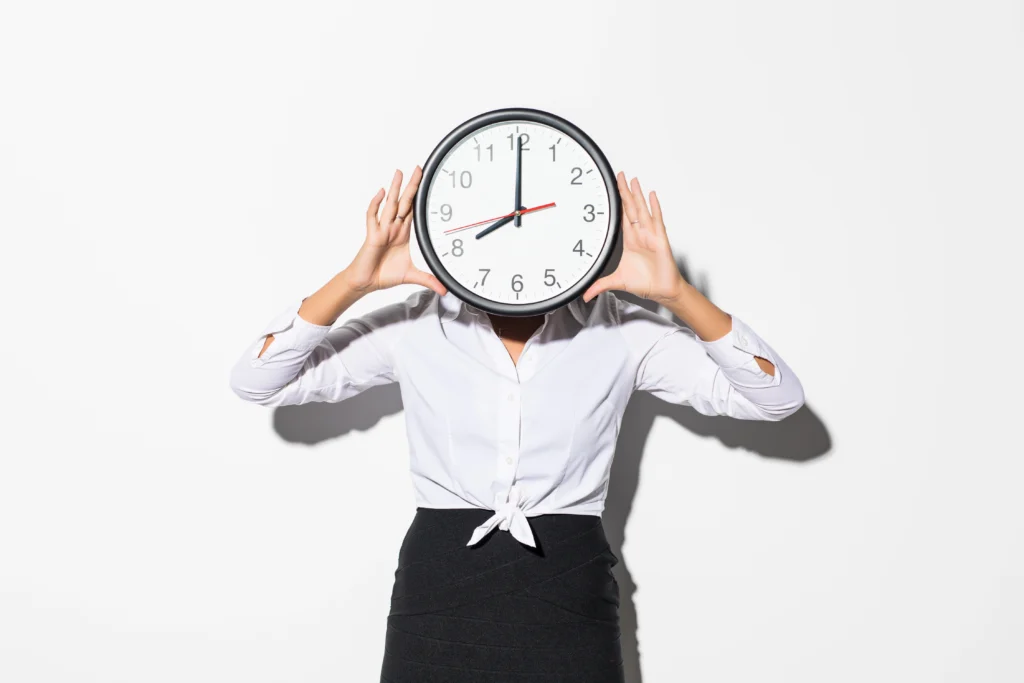 Mujer con reloj
